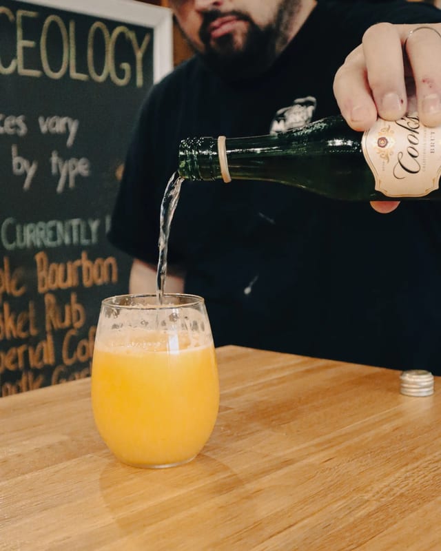 Breakfast Cocktails and Brunch Drinks